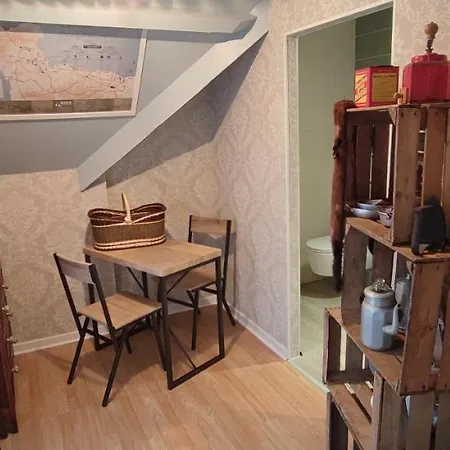 Alojamento de Acomodação e Pequeno-almoço L'abrigit 3*