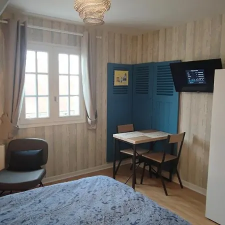 Bed and Breakfast L'abrigit Curcy-sur-Orne