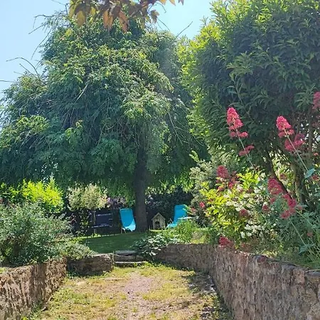 L'abrigit Bed and Breakfast