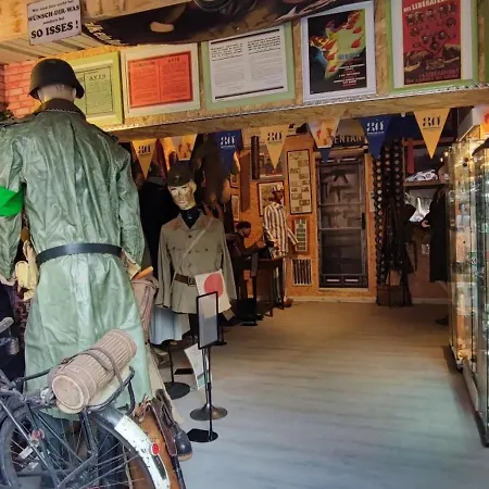 Alojamento de Acomodação e Pequeno-almoço L'abrigit 3*