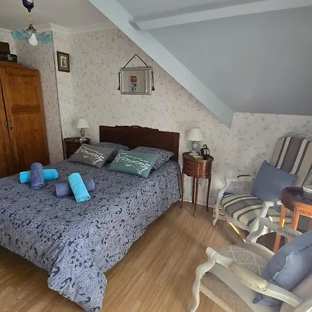 L'abrigit Bed & Breakfast