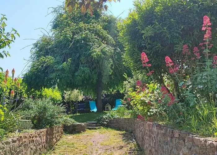 L'abrigit Bed and Breakfast